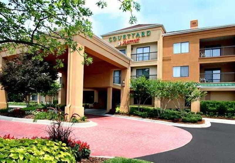 Отель Courtyard By Marriott Рок-Хилл Экстерьер фото